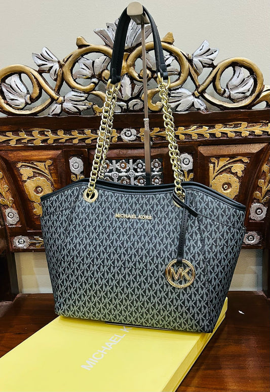 Michael Kors Jet Set Chain Shoulder Bag